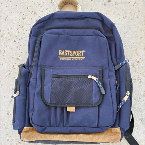 EASTSPORT Outdoor Company Large Backpack Navy Blue with Leather Accents - Picture 2 of 8